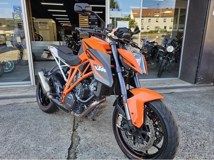 KTM 1290 SUPER DUKE R