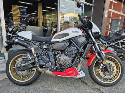 YAMAHA XSR 700 ABS