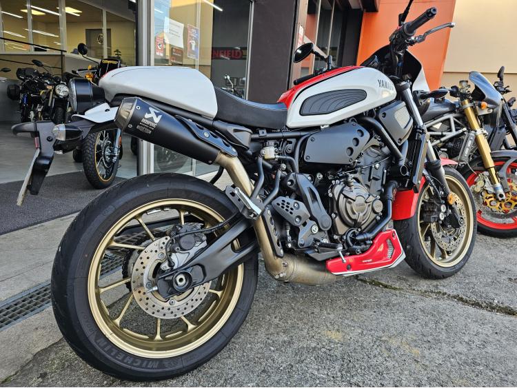 YAMAHA XSR 700 ABS