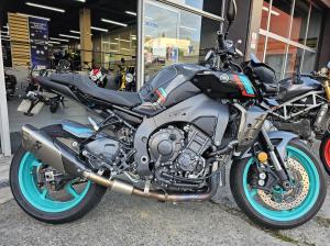 YAMAHA MT-10