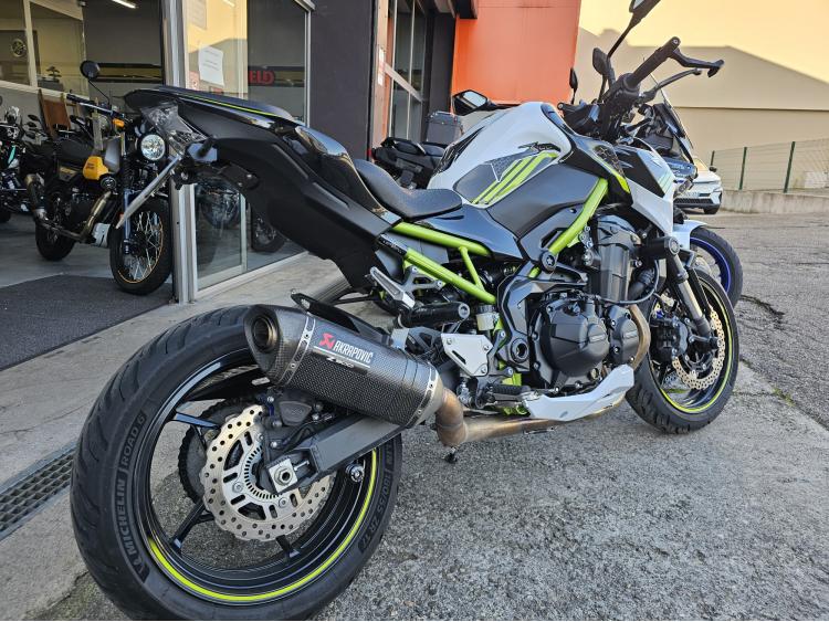 KAWASAKI Z 900