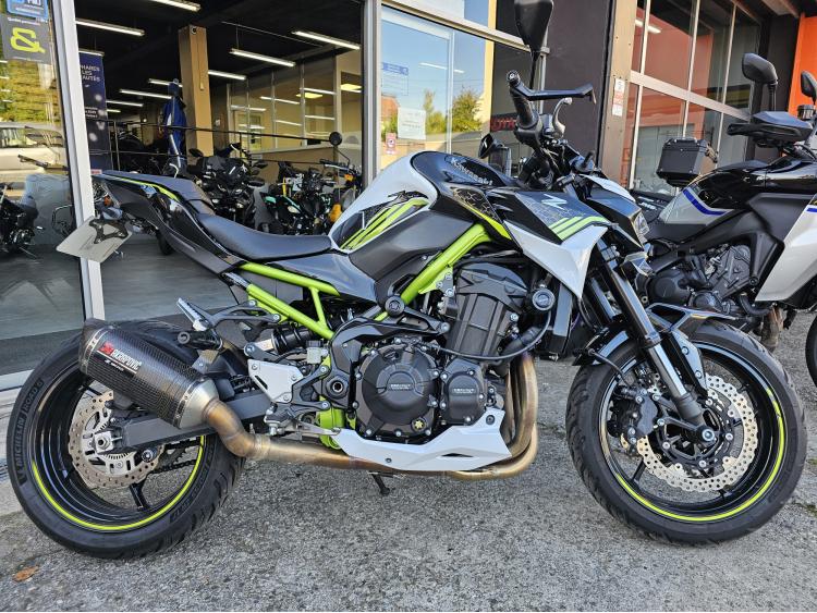 KAWASAKI Z 900